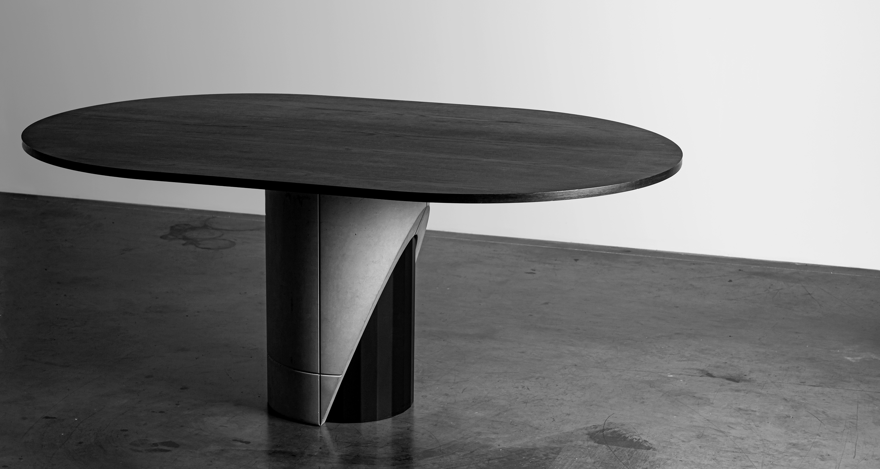 Sharp Oblong Dining Table Lyon Béton Rypen