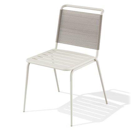 Kissi Chair Image