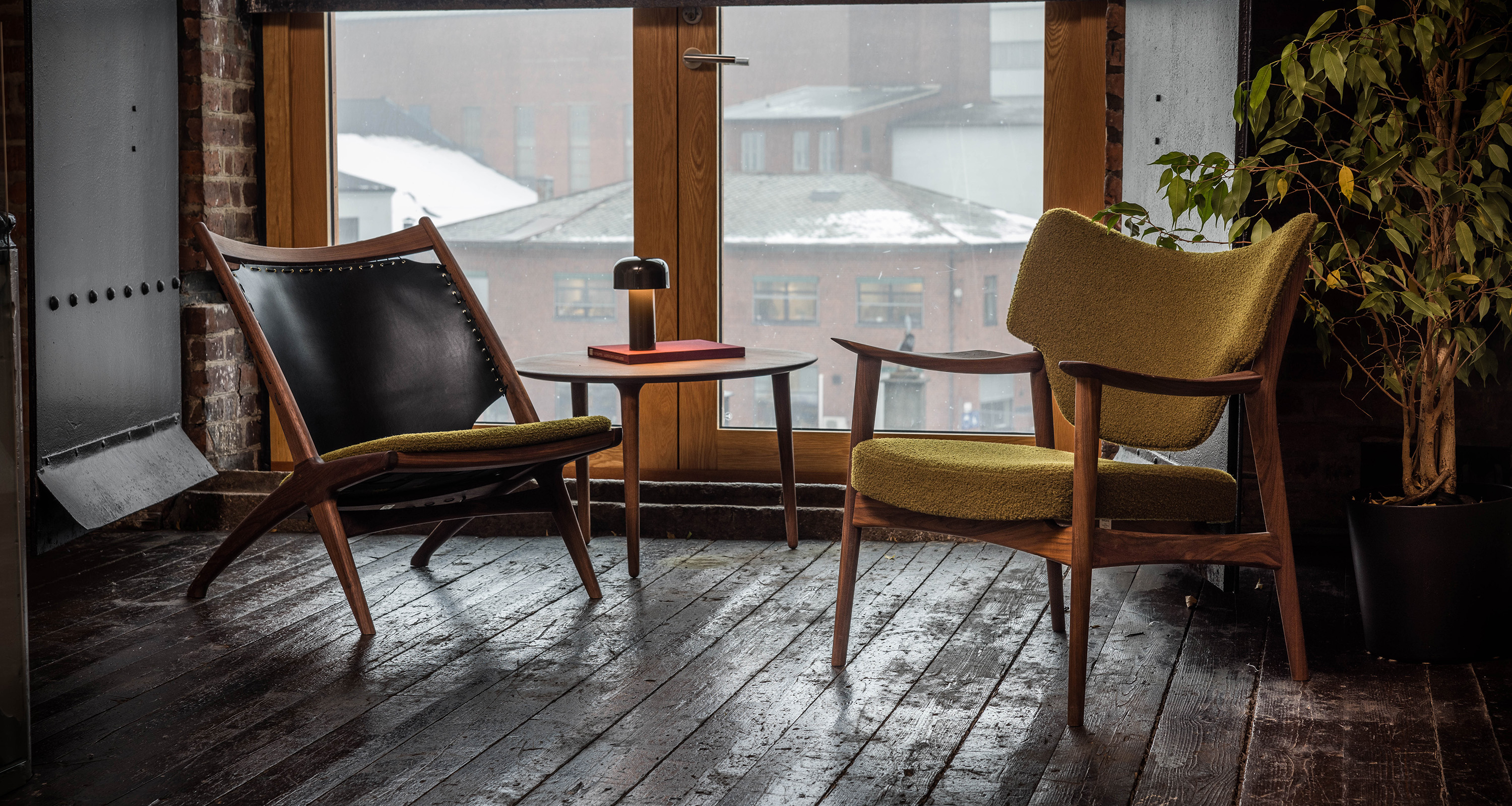 Krysset Lounge Chair | Eikund | Rypen