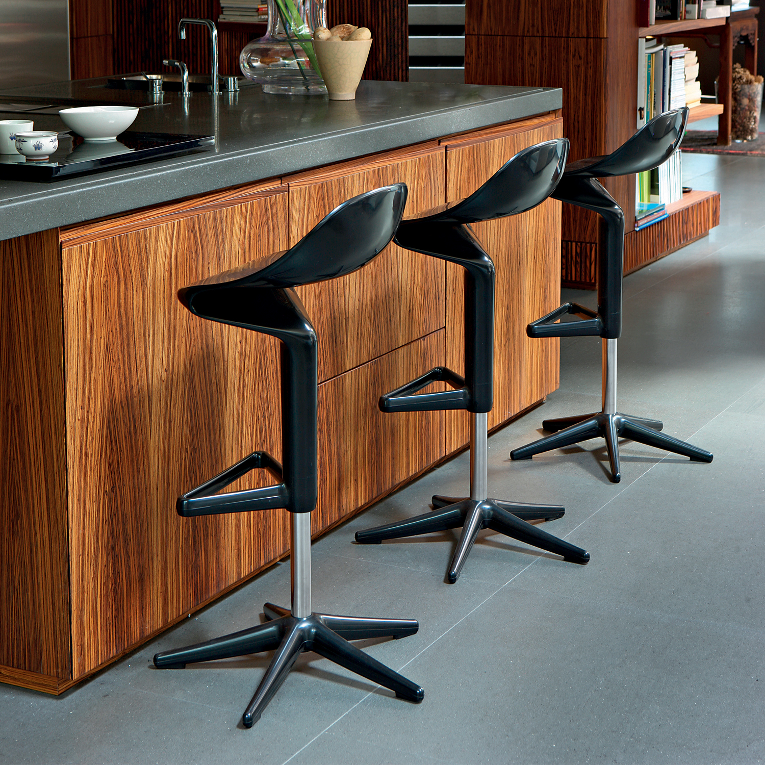 Kartell Spoon Bar Stool - Thumbnail 3