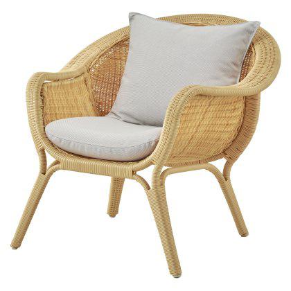 Madame Chair Exterior w/ Seat and Back Cushions Image
